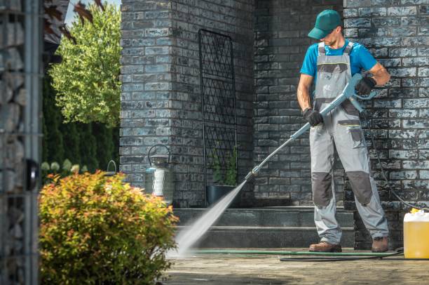 Professional Pressure Washing Services in North Pole, AK