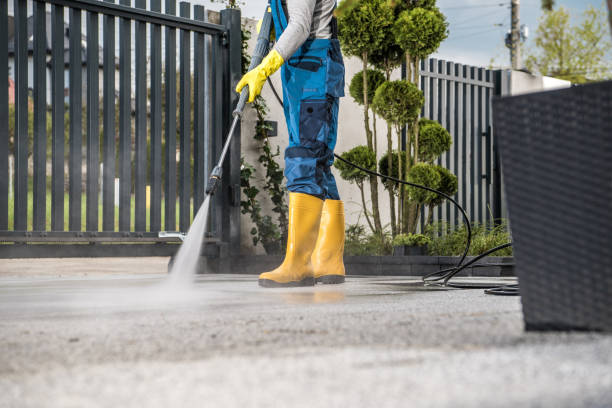 Professional Pressure Washing Services in North Pole, AK